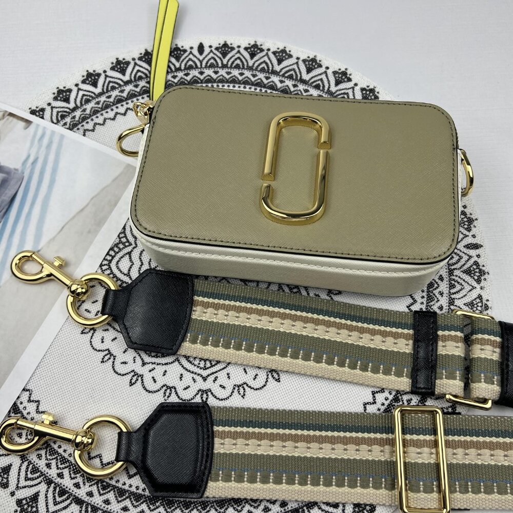 MARC JACOBS snapshot bag